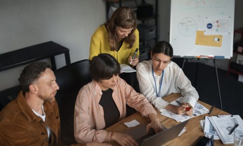 formation-professionnelle-metz - evolubat-academy - formation-monter-en-compétences - réussite-carrière - organisme-formation-metz devenir-formateur-metz - formation-formateur-metz - animer-formation - concevoir-cours - pédagogie-professionnelle